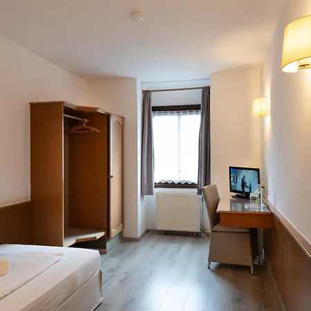 Baeren Hotel 3*