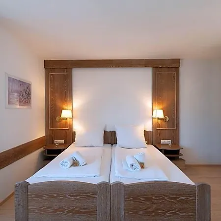 Hotel Baeren 3*